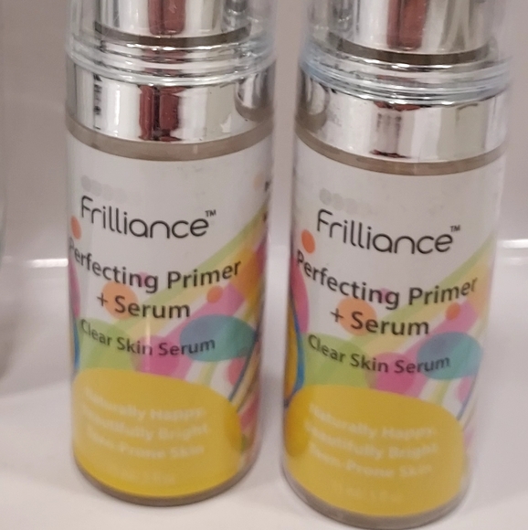2 Frilliance Perfecting Primer + Serum - Picture 3 of 3